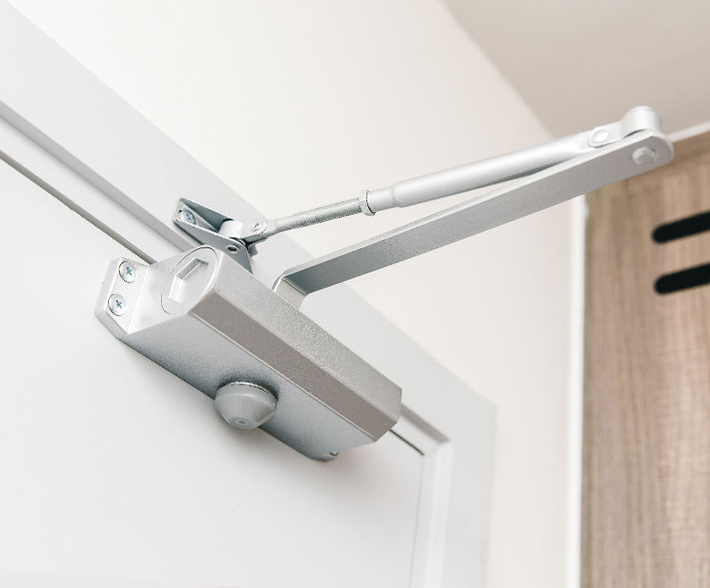 দরজা হার্ডওয়্যার আনুষাঙ্গিক